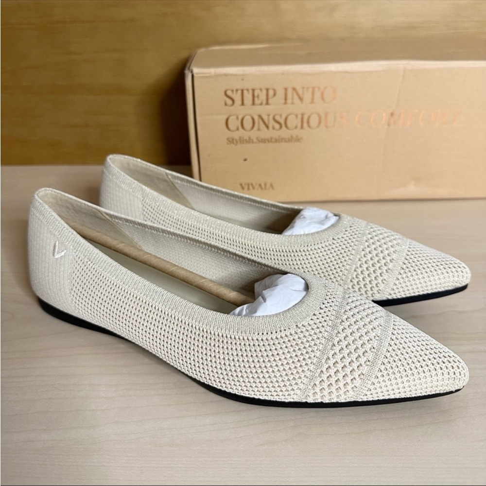 vivaia women’s pointed toe ballet flats Aria 5°/ cream ivory / size 7.5 EUR 37.5